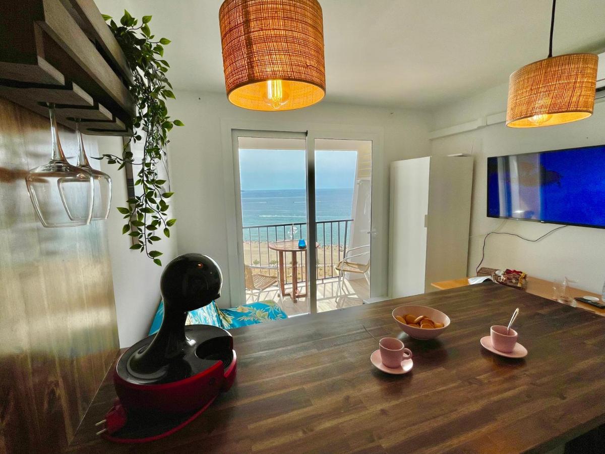 Apartamento Vistas Al Mar Aire Acondicionado Wifi Empuriabrava Bagian luar foto