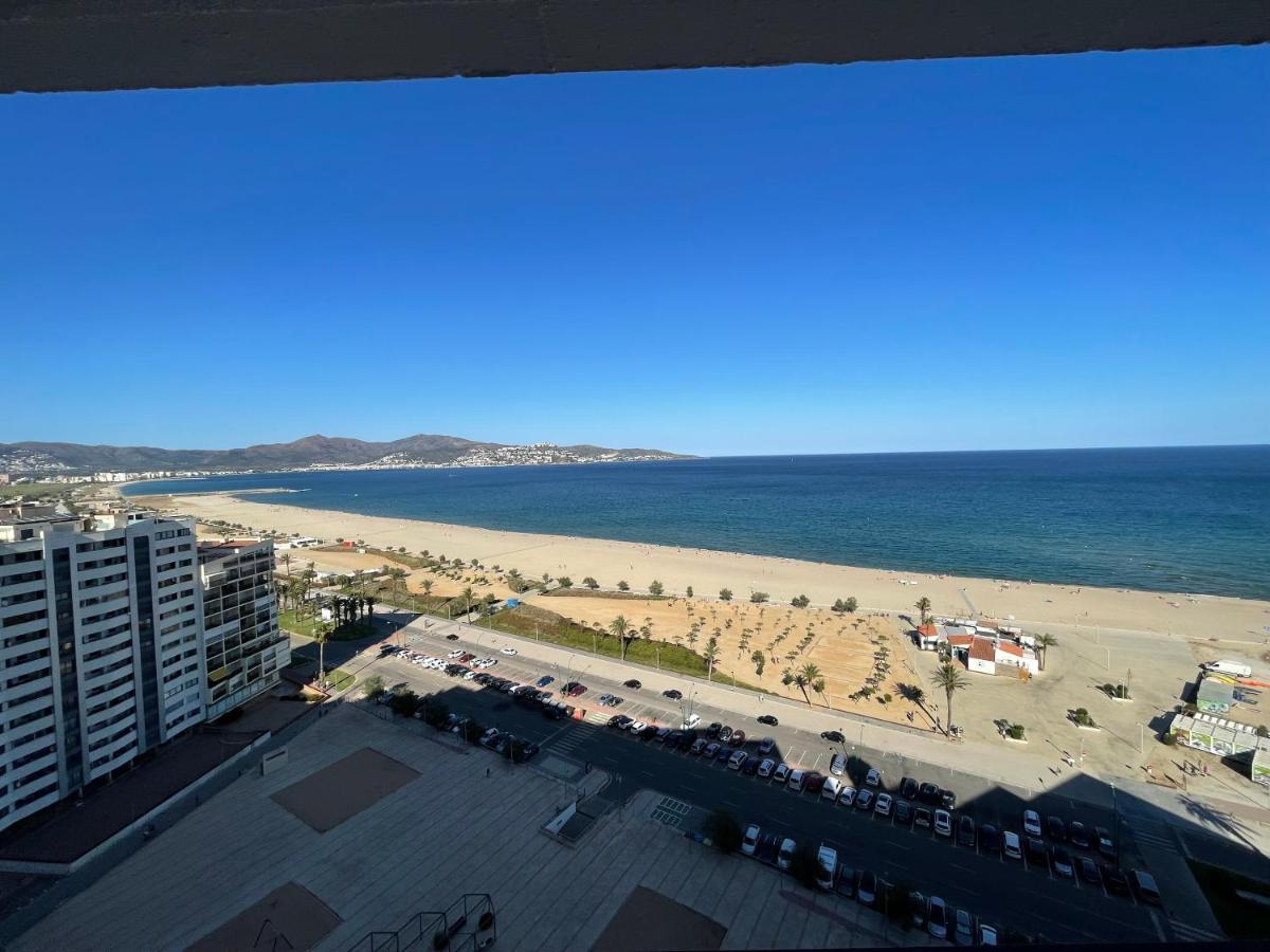Apartamento Vistas Al Mar Aire Acondicionado Wifi Empuriabrava Bagian luar foto