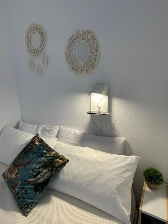 Apartamento Vistas Al Mar Aire Acondicionado Wifi Empuriabrava Bagian luar foto