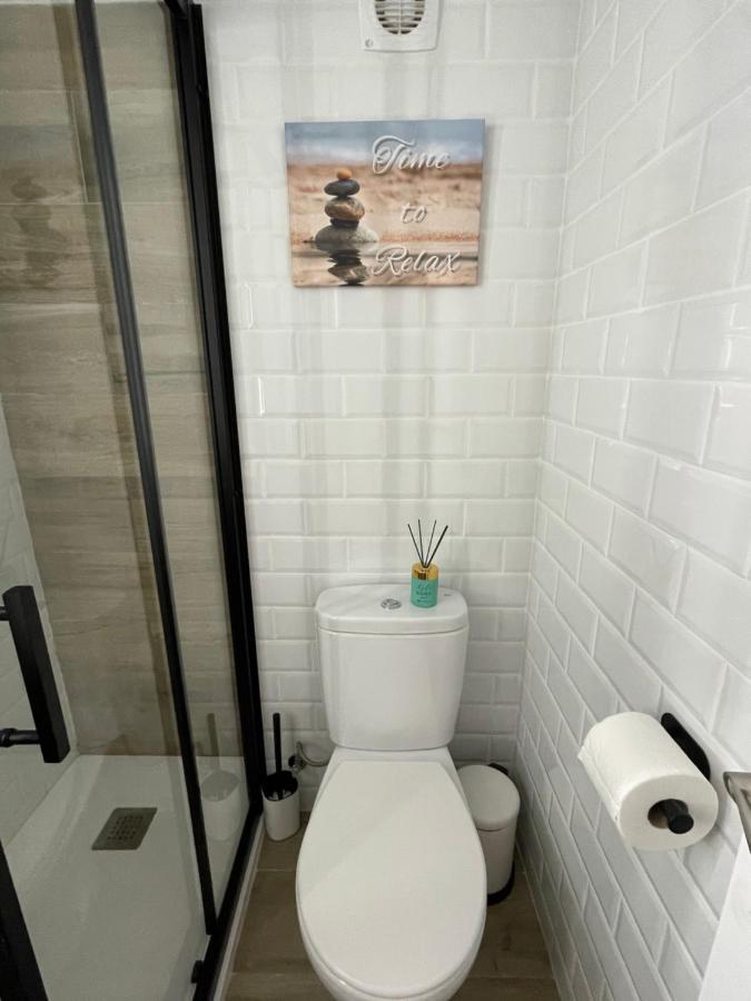 Apartamento Vistas Al Mar Aire Acondicionado Wifi Empuriabrava Bagian luar foto