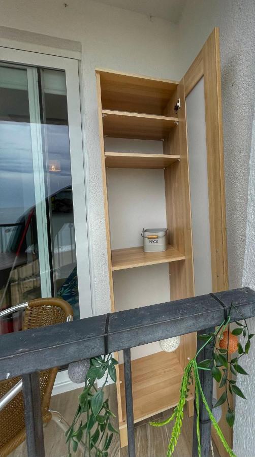 Apartamento Vistas Al Mar Aire Acondicionado Wifi Empuriabrava Bagian luar foto