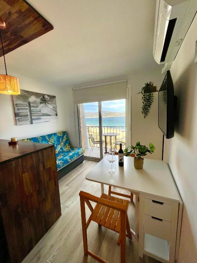 Apartamento Vistas Al Mar Aire Acondicionado Wifi Empuriabrava Bagian luar foto