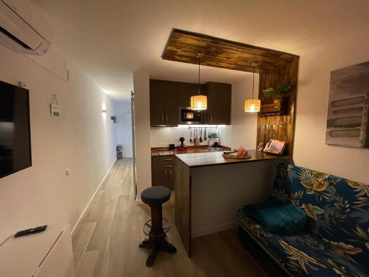 Apartamento Vistas Al Mar Aire Acondicionado Wifi Empuriabrava Bagian luar foto